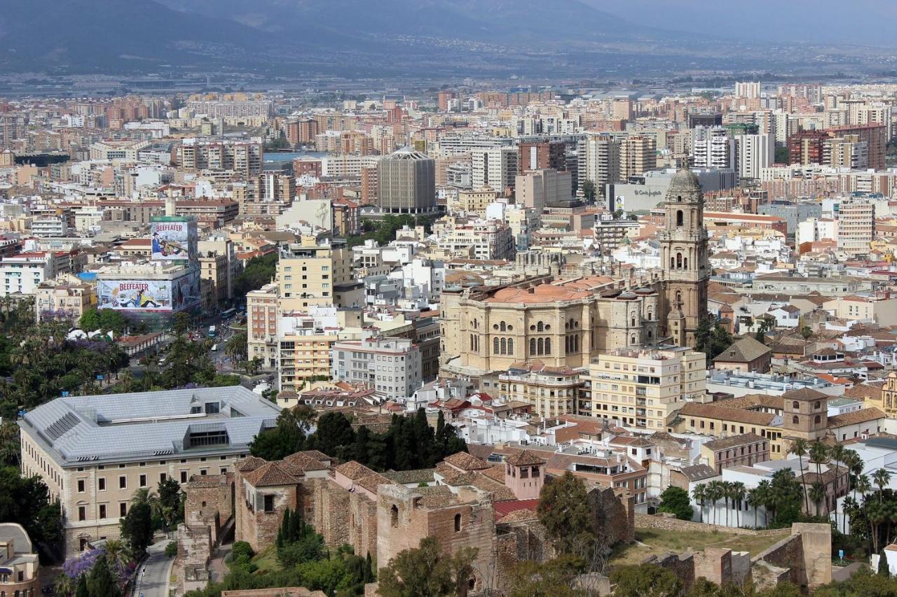 Del Parque Flats Teatro Plaza Premium Lägenhet Málaga Exteriör bild